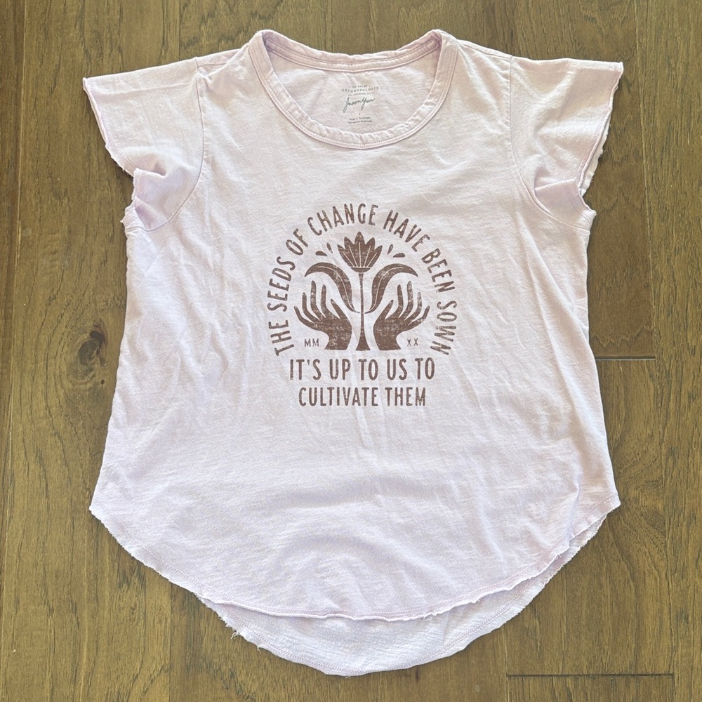 Jason Yun for Anthropologie Light Pink Graphic Tee. Size S